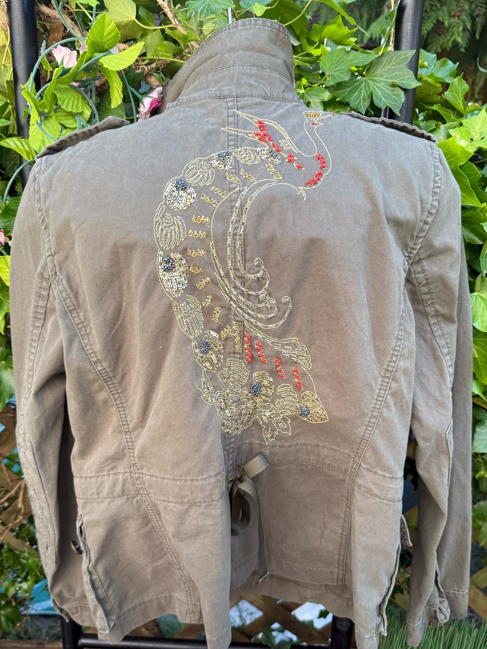 iNDIE NYC brand FREESKIN N.Y.C. 🦚 90’s  Military 🧥 tailored & metal buttons